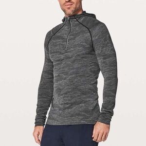 Lululemon Men’s Metal Tech Half Zip